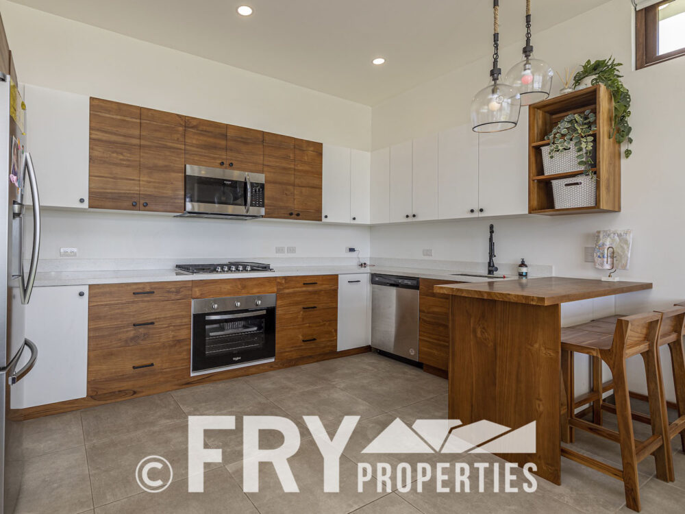 CBE Lot 25 Unit 3 004