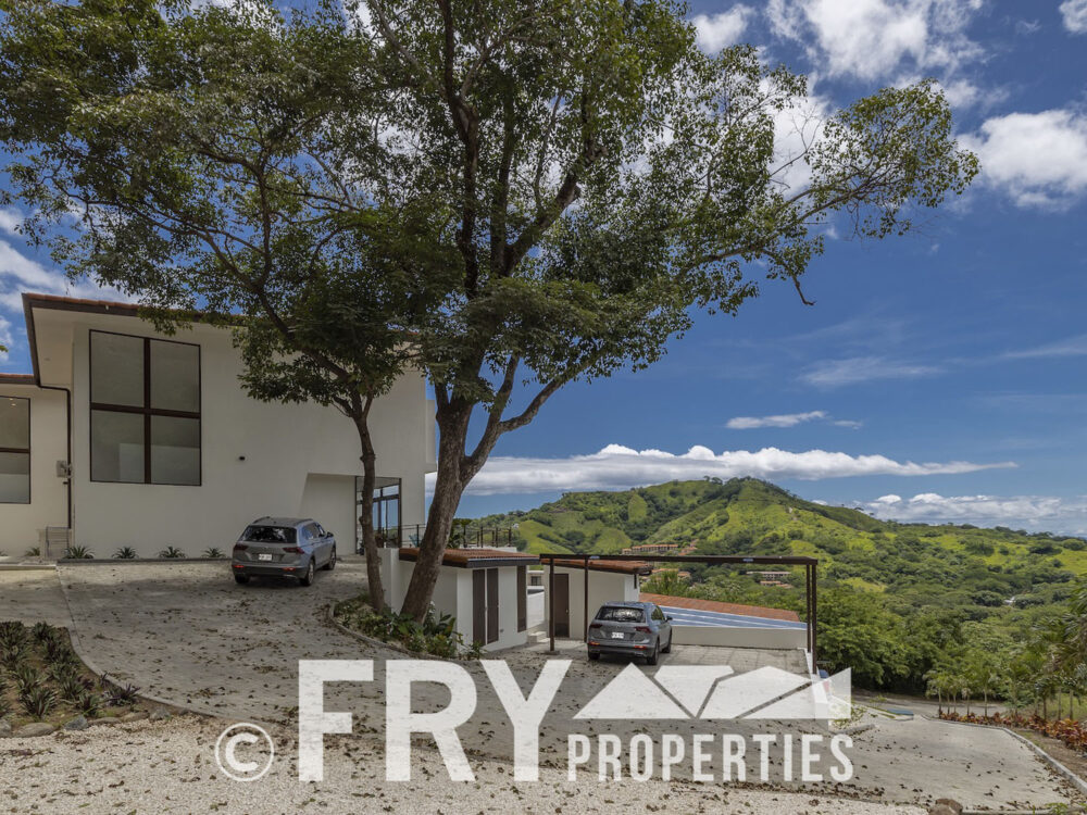 CBE Lot 25 Unit 3 030